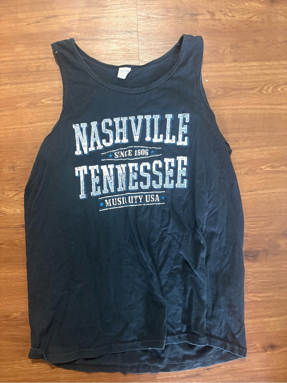 Gildan Black Nashville Tennessee Graphic Tank